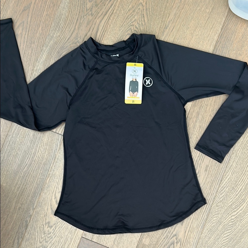 NWT Hurley SPF 50 top